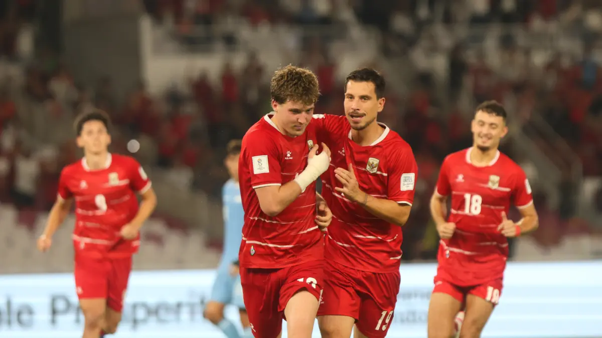 Selebrasi pemain Timnas Indonesia Ole Romeny saat membobol gawang Singapura pada FIFA ASEAN Cup di SUGBK, Jakarta, Jumat (25/9/2026). (Dery Ridwansah/ JawaPos.com)