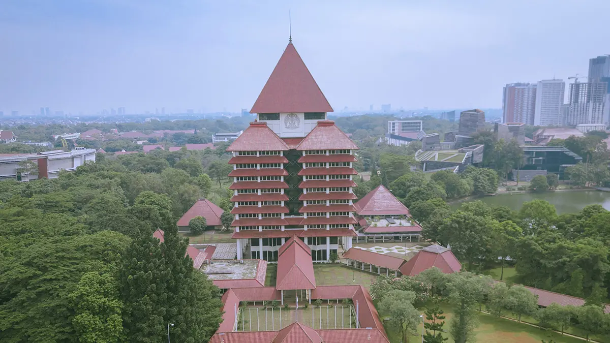 UI Imbau Masyarakat Waspada Penipuan Penerimaan Mahasiswa Baru - Image