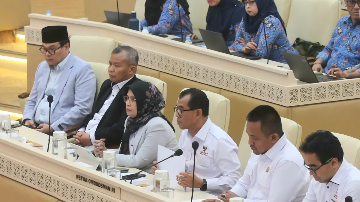 RDP Komisi II DPR dengan Ombudsman - Image