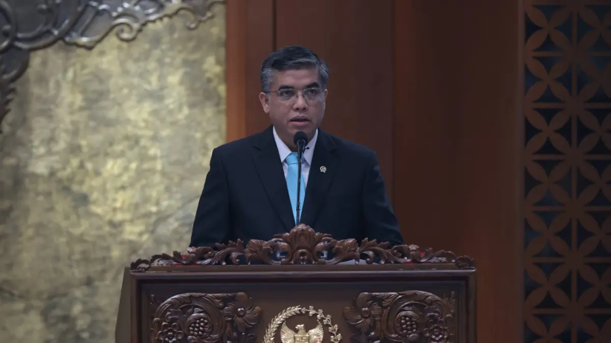 10 Poin Penting UU Pelindungan Ketenagakerjaan yang Wajib Diketahui Pekerja - Image