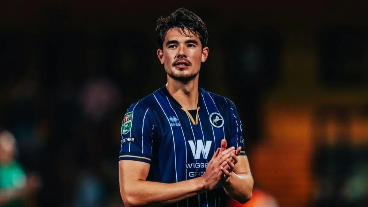 Prediksi Skor Millwall vs Swansea City: Kesempatan Elkan Baggott Tambah Menit Bermain - Image