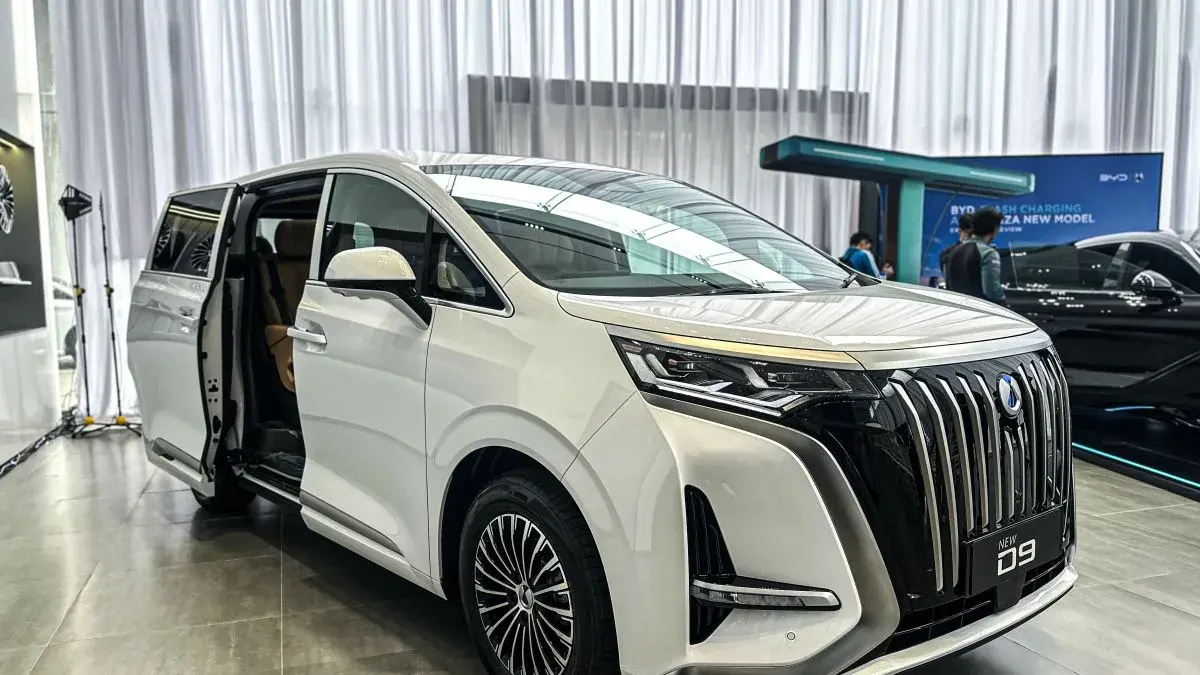 Simak Perubahan BYD Danza D9 Terbaru yang Punya Baterai 115 kWh - Image