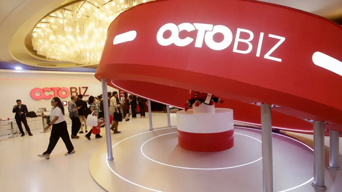 Pengunjung saat memadati booth CIMB Niaga Business Summit 2026.