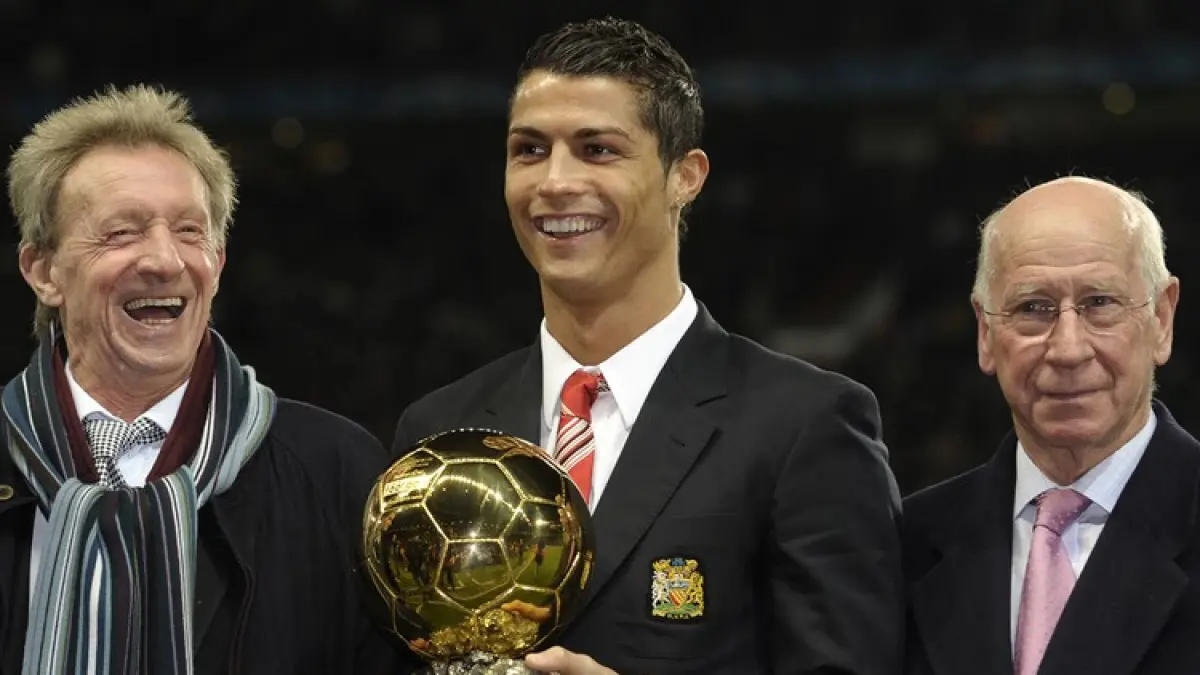 4 Fakta Cristiano Ronaldo Ungguli Messi dan Terpilih sebagai Pemilik Musim Terbaik  - Image