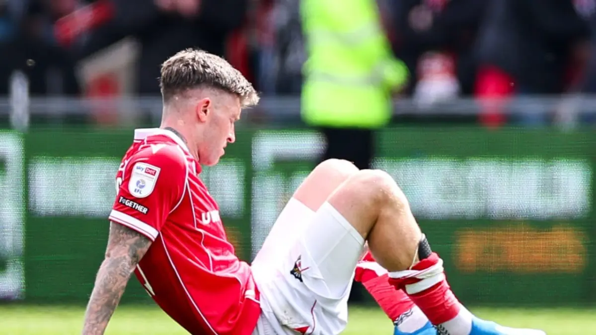 Kabar Terbaru Liga Inggris: Wrexham Didenda EFL, Sejumlah Klub Lakukan Perubahan Besar - Image