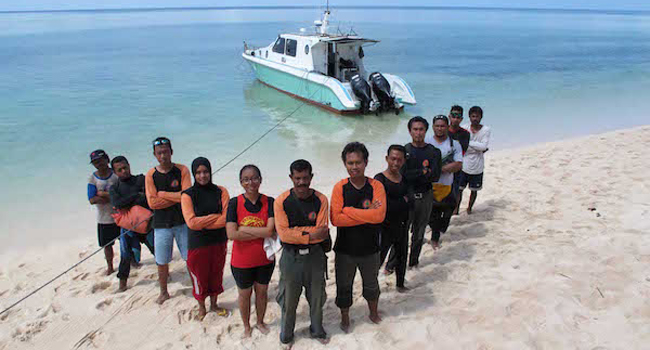 Para penjaga pulau terluar Wakatobi, Sulawesi Tenggara. - Image