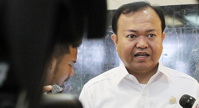 Eks Sekretaris Jenderal Partai NasDem Patrice Rio Capella yang menjadi terdakwa penerima suap. - Image