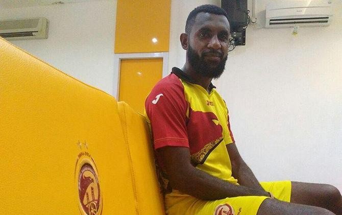 Yanto Basna resmi bergabung dengan Sriwijaya FC - Image