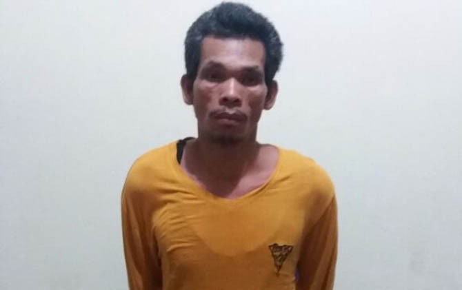 Hr diamankan di Mapolres Bengkayang karena mengedarkan Narkoba, Minggu (15/1). - Image