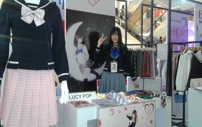 Lucy Pop Perkenalkan Seragam Jepang - Image