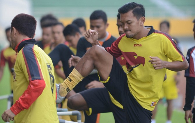 Penggawa Sriwijaya saat melakoni latihan fisik - Image