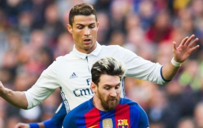 Messi tak pernah bermasalah dengan Ronaldo - Image
