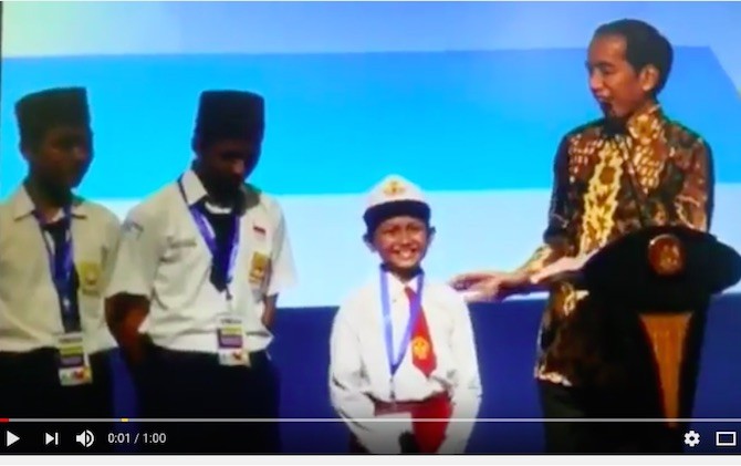 Video anak SD yang keselo lidah di depan Presiden Jokowi - Image