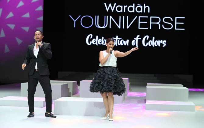 Gaya Monokrom Maliq & D’Essentials Guncang Panggung Indonesia Fashion Week - Image