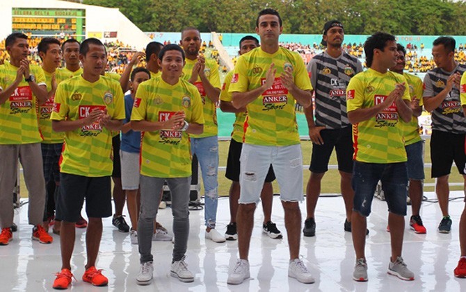 SALING BERSAING: Bhayangkara FC akan melakukan pencoretan pemain usai gelaran Trofeo Bhayangkara. - Image