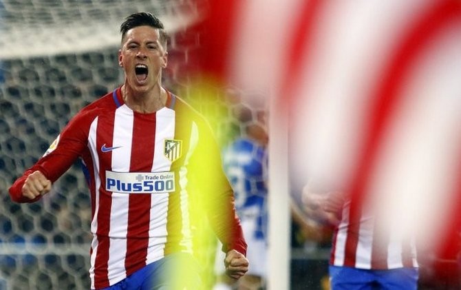 Fernando Torres memborong dua gol Atletico - Image