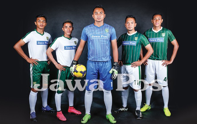 KEJAR JUARA: Para pemain Persebaya harus bermain penuh motivasi di final Piala Dirgantara. - Image