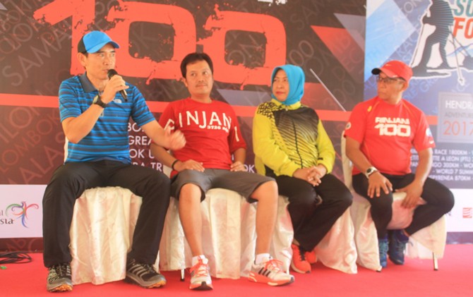 Konferensi pers gelaran lomba lari Rinjani 100 Km - Image
