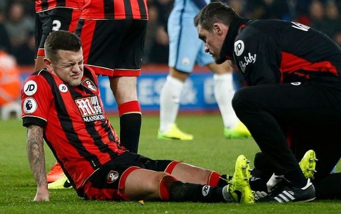 Jack Wilshere disinyalir mengalami retak pada kaki kirinya - Image