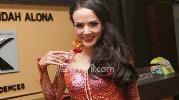 Cyntiara Alona - Image