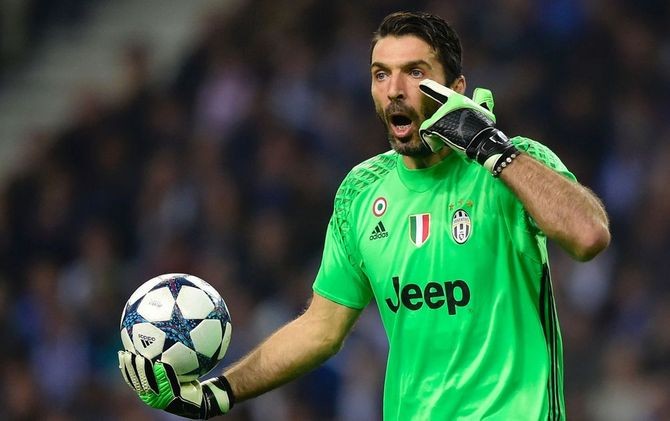 Gianluigi Buffon dianggap sebagai kiper yang sangat spesial - Image