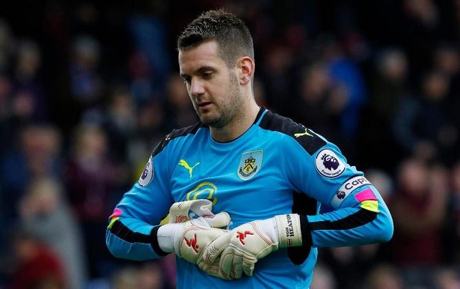 Tom Heaton menjadi kiper dengan penyelamatan terbanyak - Image