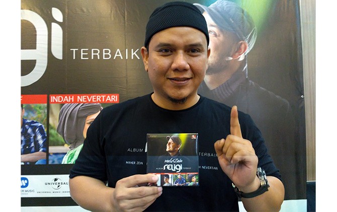 Fadly Padi saat peluncuran Album Religi Terbaik di kawasan Kemang, Jakarta Selatan, Rabu (24/5). - Image