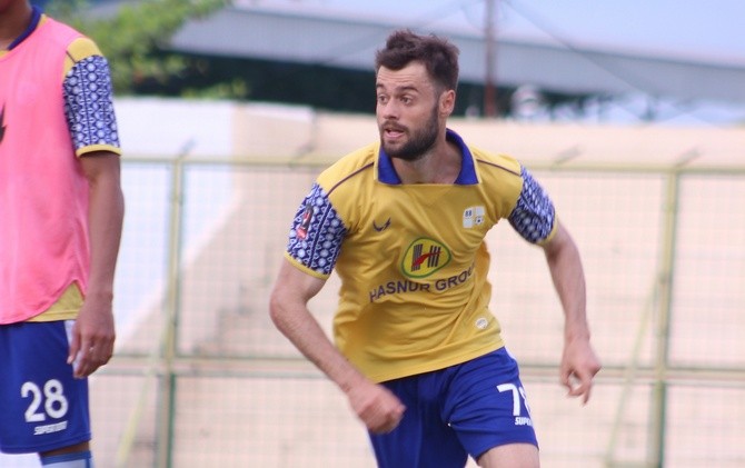 Douglas Ricardo Packer diharap bisa membawa Barito Putera meraih prestasi terbaik di Liga 1. - Image