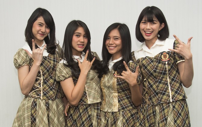 JANGAN KASIH K3NDOR: Okta, Acha, Rachel, dan Desy di kantor Jawa Pos Jakarta. - Image