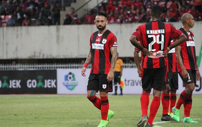Persipura bertekad bangkit dari rentetan hasil negatif saat bertandang ke markas Persela. - Image