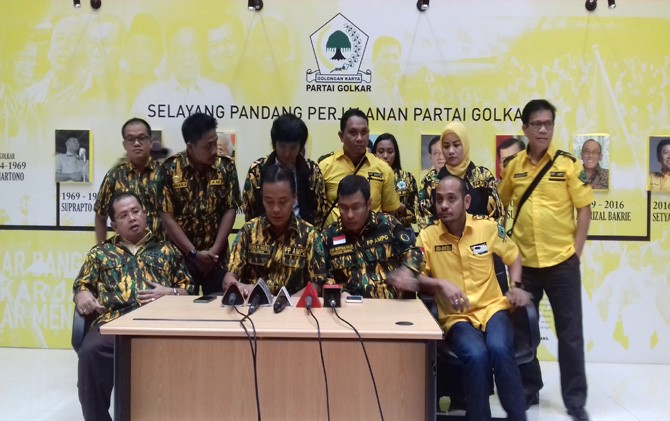 Andi Halid saat menggelar konferensi pers di Kantor DPP Partai Golkar, Slipi, Jakarta, Rabu - Image