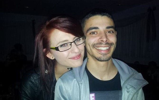 Katie Widdowson dan Dean Smith - Image