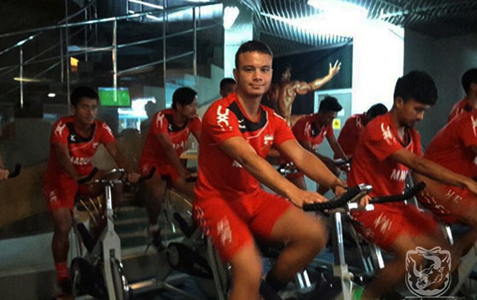 Lorenzo Pace telah mengikuti latihan bersama Madura United - Image