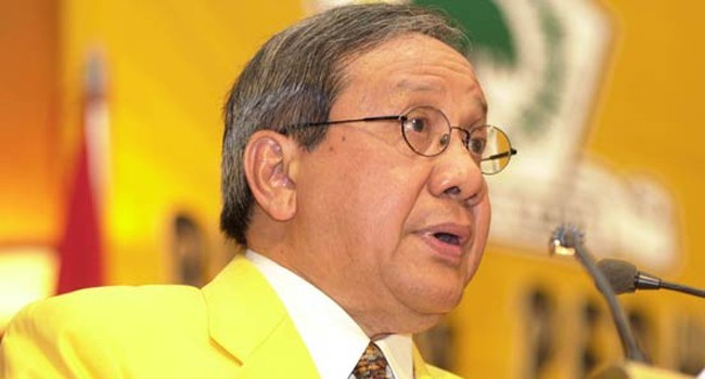 Akbar Tandjung. - Image
