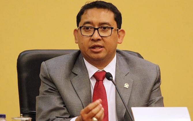 Fadli Zon menganggap berbagai pernyataan Panglima TNI Gatot Nurmantyo masih dalam batas wajar - Image