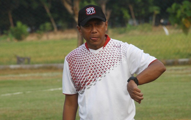 Rahmad Darmawan merupakan pensiunan TNI AL dengan pangkat terakhir Mayor. Dia berharap TNI makin jaya dan semakin merakyat - Image