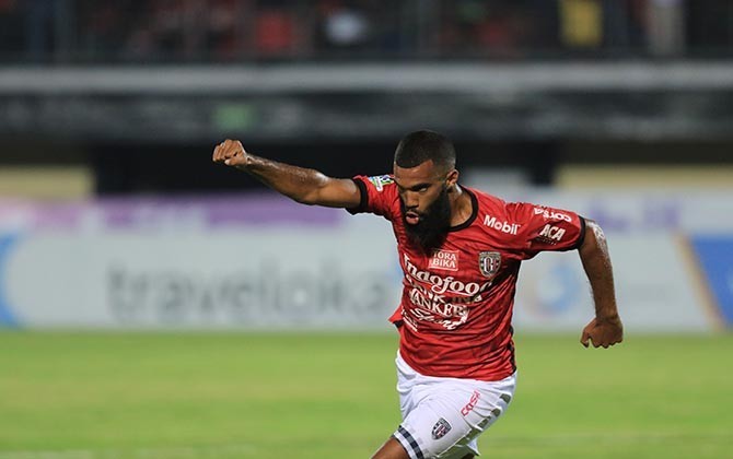 Comvalius menjadi fenomena di Liga 1. - Image