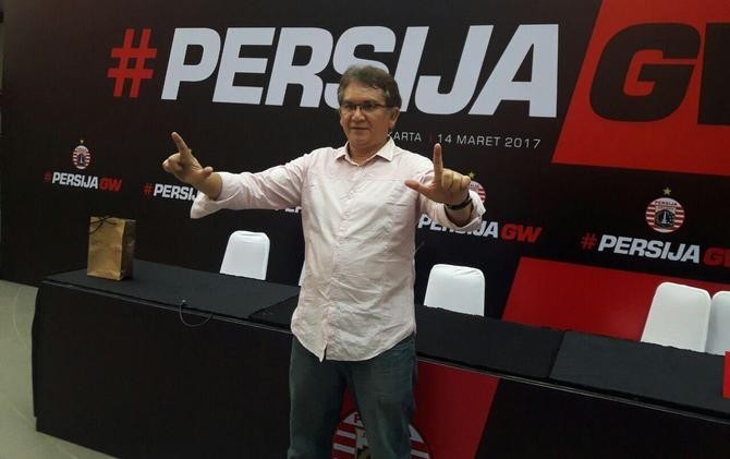 Ferry Indrasjarief yakin Jakmania sudah dewasa. - Image
