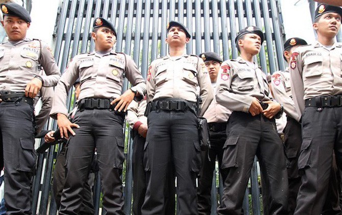 Kepolisian akan lakukan penyisiran terhadap suporter. - Image