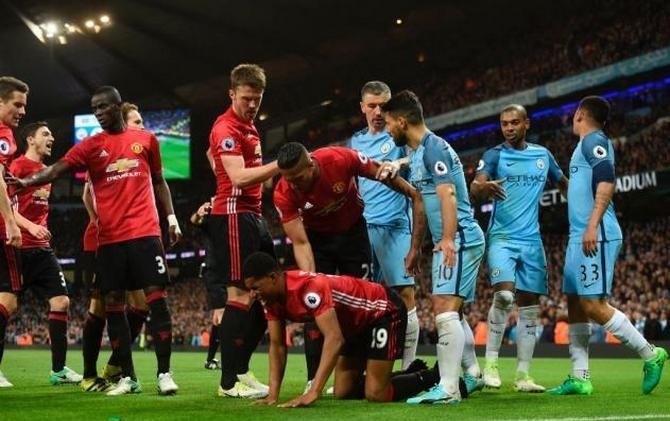 Manchester United memiliki trek rekor dan dianggap lebih besar dari City - Image