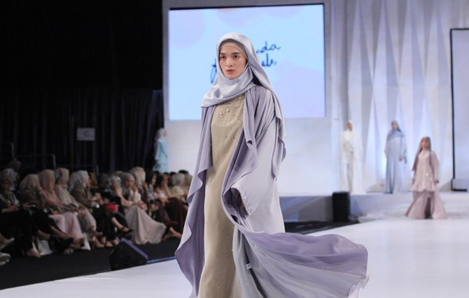 Koleksi Abaya Ria Miranda - Image