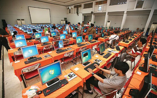 Suasana tes CPNS menggunakan sistem CAT - Image