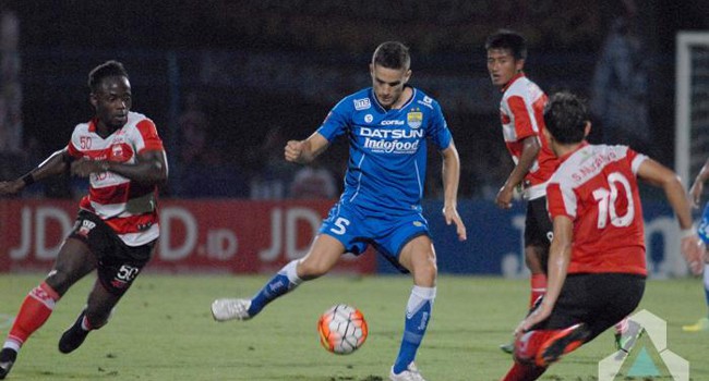 Diogo Ferreira tampil apik dalam dua laga terakhir ISC 2016 - Image