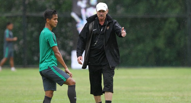 Alfred Riedl sebut Vietnam hanya kalah dari Thailand - Image