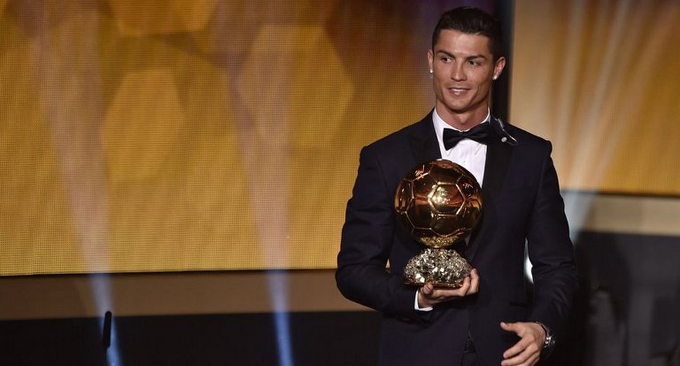 Cristiano Ronaldo dianugerahi penghargaan Ballon d - Image