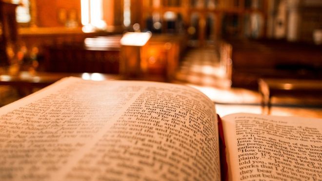 Lebih dari 1.100 pengaduan pelecehan seksual terhadap anak-anak telah dilakukan di Gereja Anglikan Australia. Tuduhan tersebut berada antara tahun 1980 hingga 2015, dilakukan oleh 569 tokoh gereja, termasuk 247 pendeta - Image