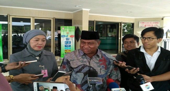 Ketua Komisi VII DPR Ali Taher Parasong usai kunjungi korban Pulomas - Image