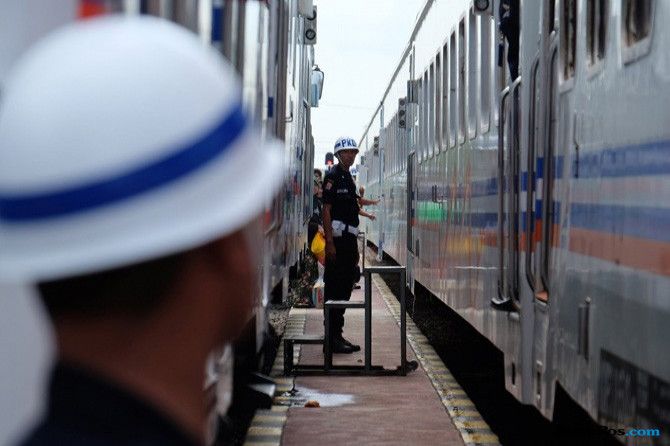 ILUSTRASI: Sebanyak delapan gerbong dalam satu rangkaian kereta api pengangkut barang KA 2709 mengalami anjlok di antara Stasiun Sedadi-Stasiun Karangjati, Grobogan. - Image
