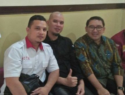 Musisi Ahmad Dhani dan Wakil Ketua DPR Fadli Zon. - Image