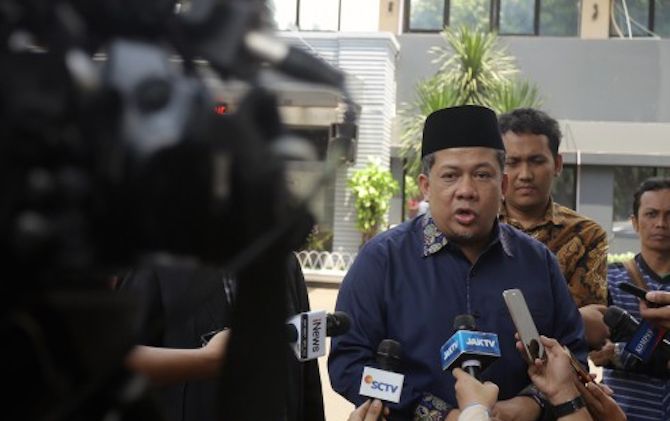 Wakil Ketua DPR Fahri Hamzah sudah menduga bahwa Ahok tidak akan jauh-jauh dari PDIP. - Image